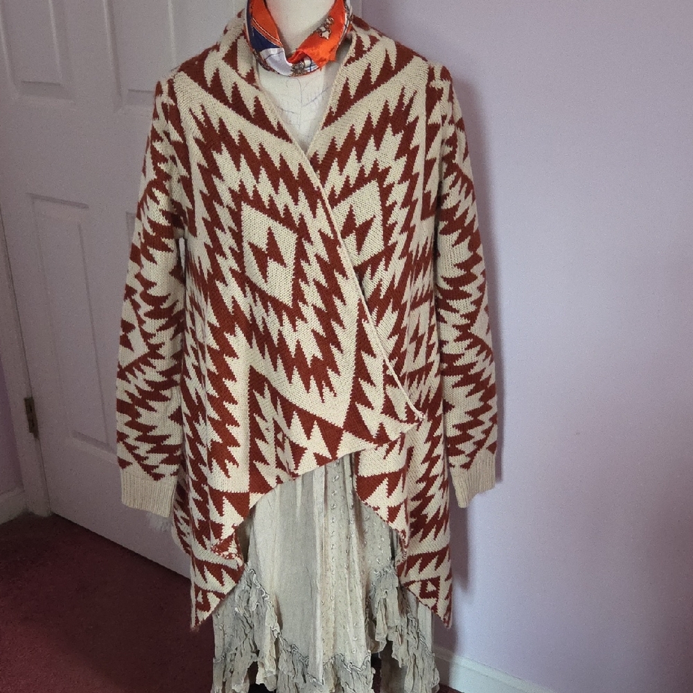 Forever 21 Aztec Boho Cardigan - Cream and Brown